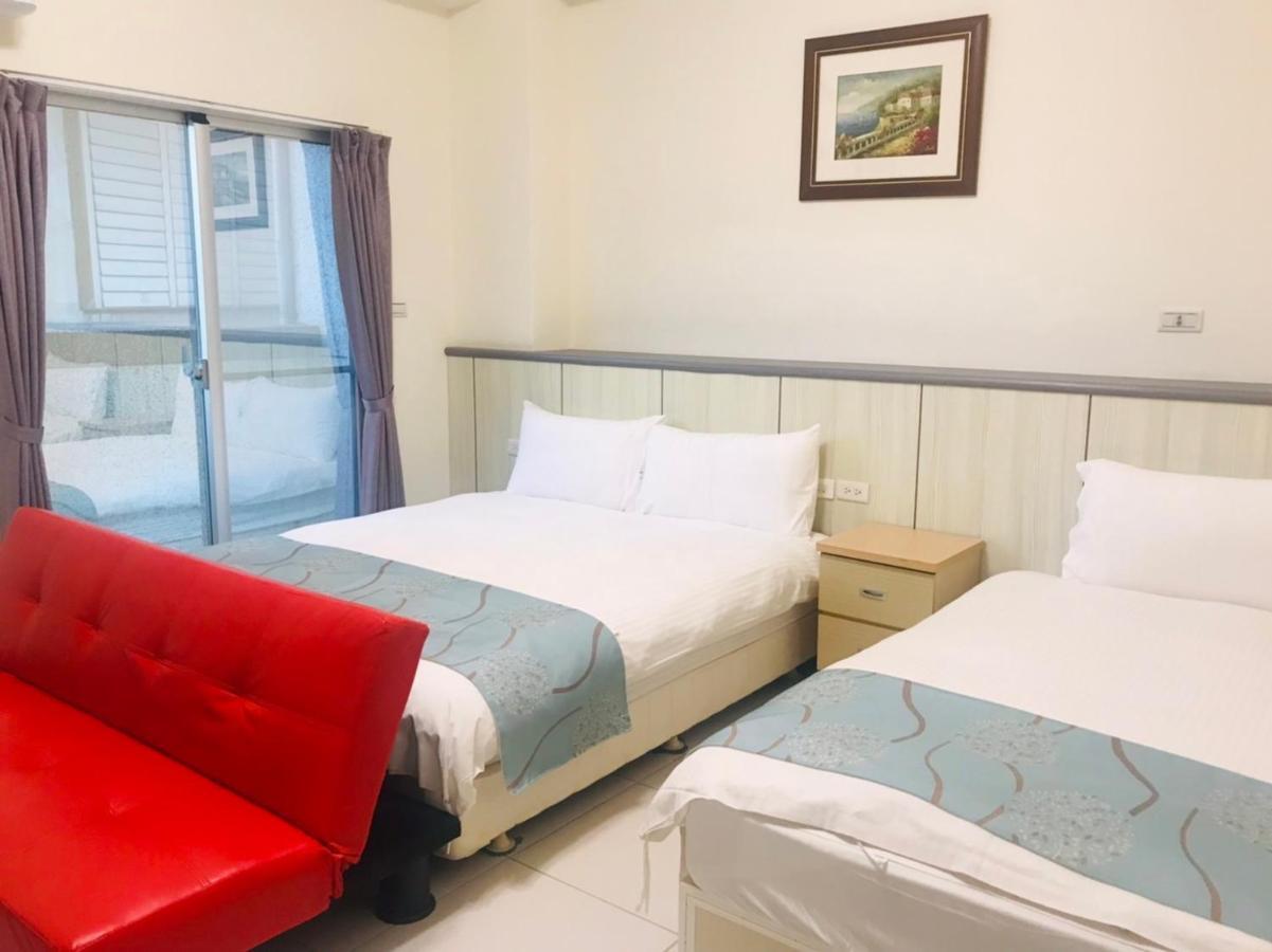 花蓮自由行民宿 Hualien Extérieur photo