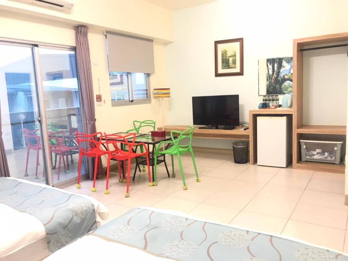 花蓮自由行民宿 Hualien Extérieur photo
