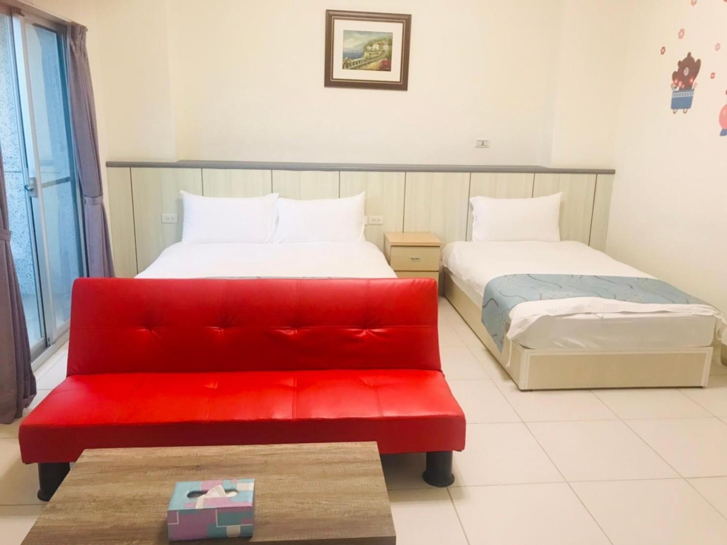 花蓮自由行民宿 Hualien Extérieur photo